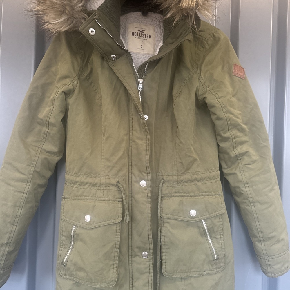 Y2K Hollister Sherpa-Lined Parka Jacket – Olive Green – Women's Small - Picture 2 of 9